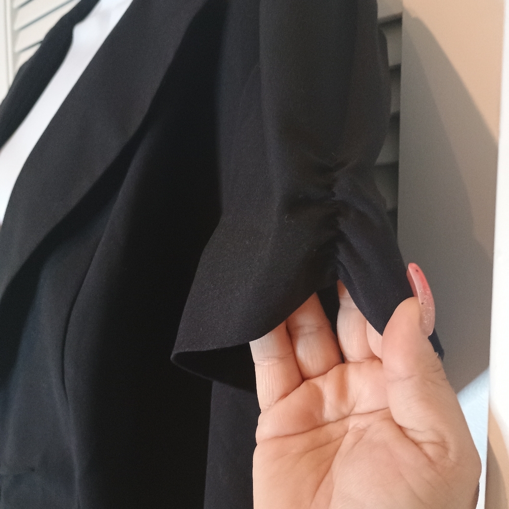 Torrid Black Casual Business Blazer with Cheetah Satin Lining Size 3 Plus - Picture 3 of 9